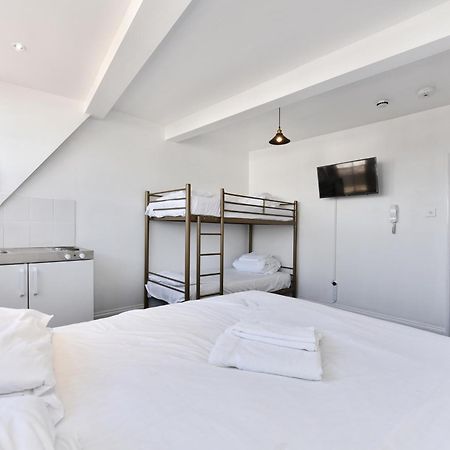 Where To Sleep - Brixton High Street Londres Exterior foto